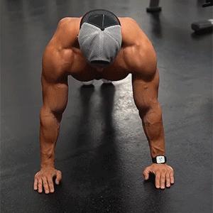 90后奶爸搞怪哄娃,肌肉奶爸带娃路人反应