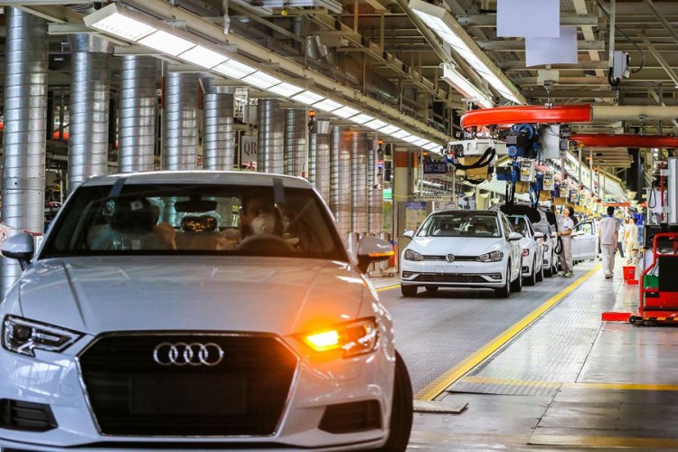 换个标就是豪车,换个大众的标要多少钱