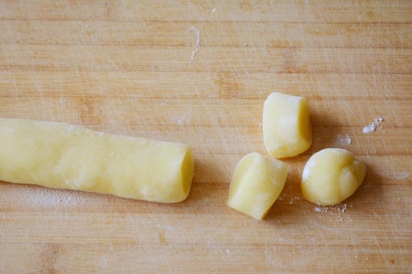 雪媚娘团太黏怎么补救,雪媚娘糯米团太硬怎么办