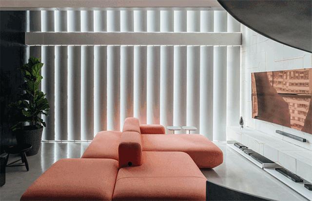 旋转楼梯有没有高端一点的,旋转楼梯适合轻奢风还是新中式