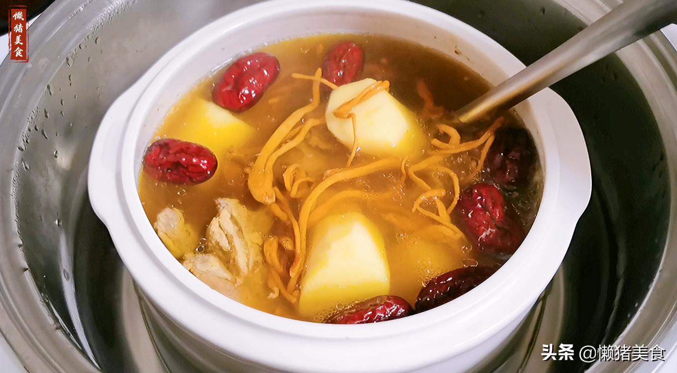 秋天新鲜虫草花跟什么煲汤最好,冬天喝什么虫草花汤