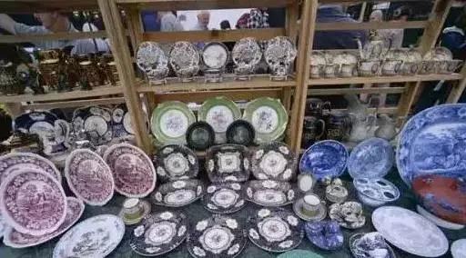 潘家园古玩市场十大必买清单,世界十大最大的古玩市场