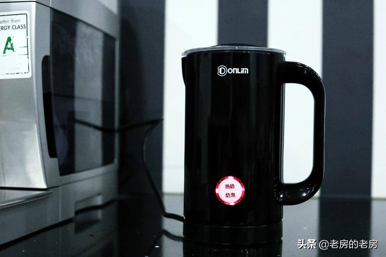 在家喝卡布奇诺,你需要一台什么样的咖啡奶泡机?