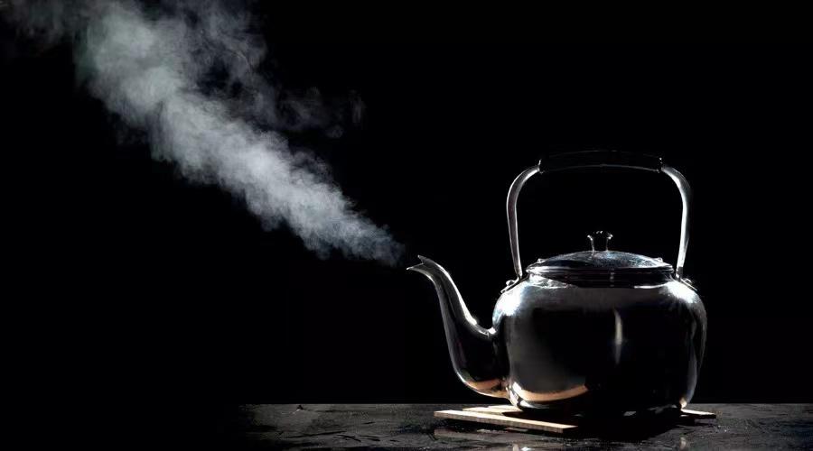 病人多喝水有利于康复吗？