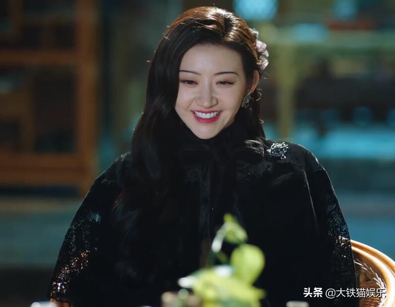 景甜戏里走路摇曳生姿 (景甜司藤旗袍造型合集)