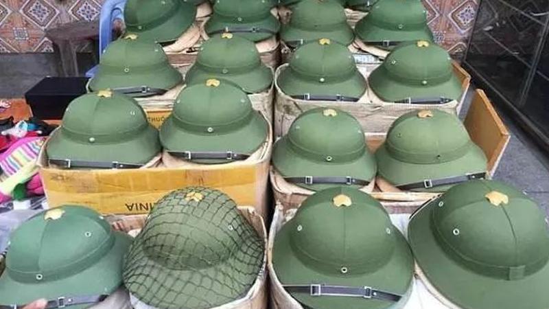 越南男子为何喜欢戴绿色帽子？三个原因深受女性朋友喜爱