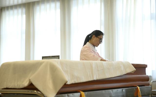 入殓师家军遗体修复,入殓师修复车祸遗体