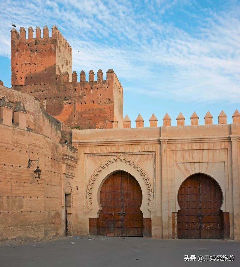 这8个国家格调高消费低,攒点小钱,带上白本说走就走