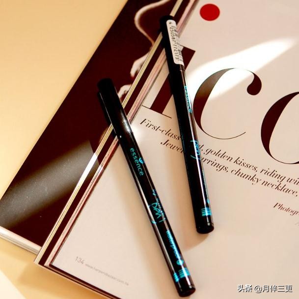 晕妆就变熊猫眼？你该试试这些好用的眼线笔，初学者必备