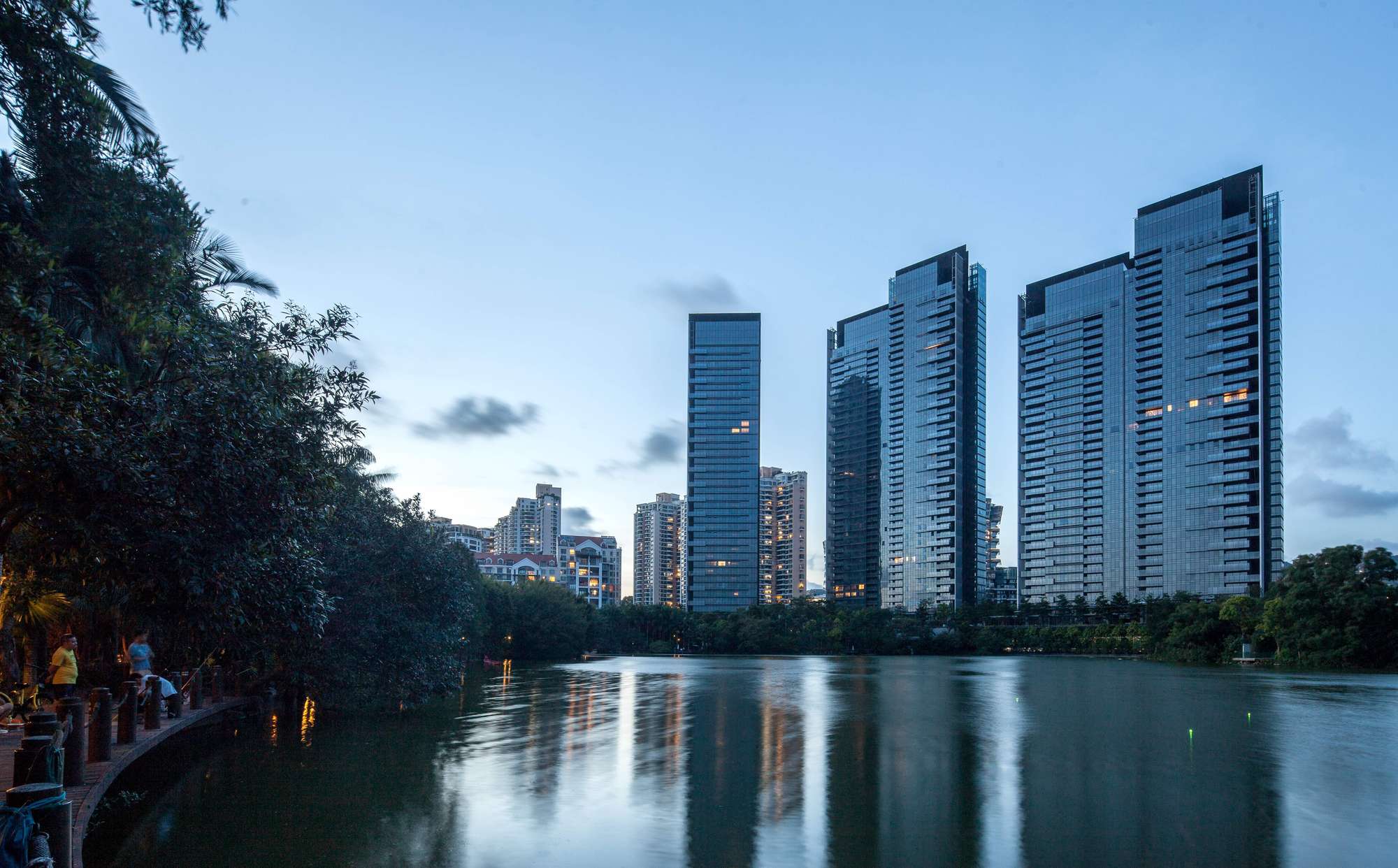 华侨城退出房地产了吗,华侨城是一梯两户吗