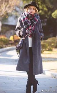 怎么让自己打扮得成熟一点,如何打扮让人眼前一亮