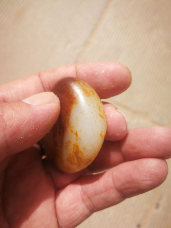 新疆和田玉青白玉大籽料,和田玉籽料白玉把件