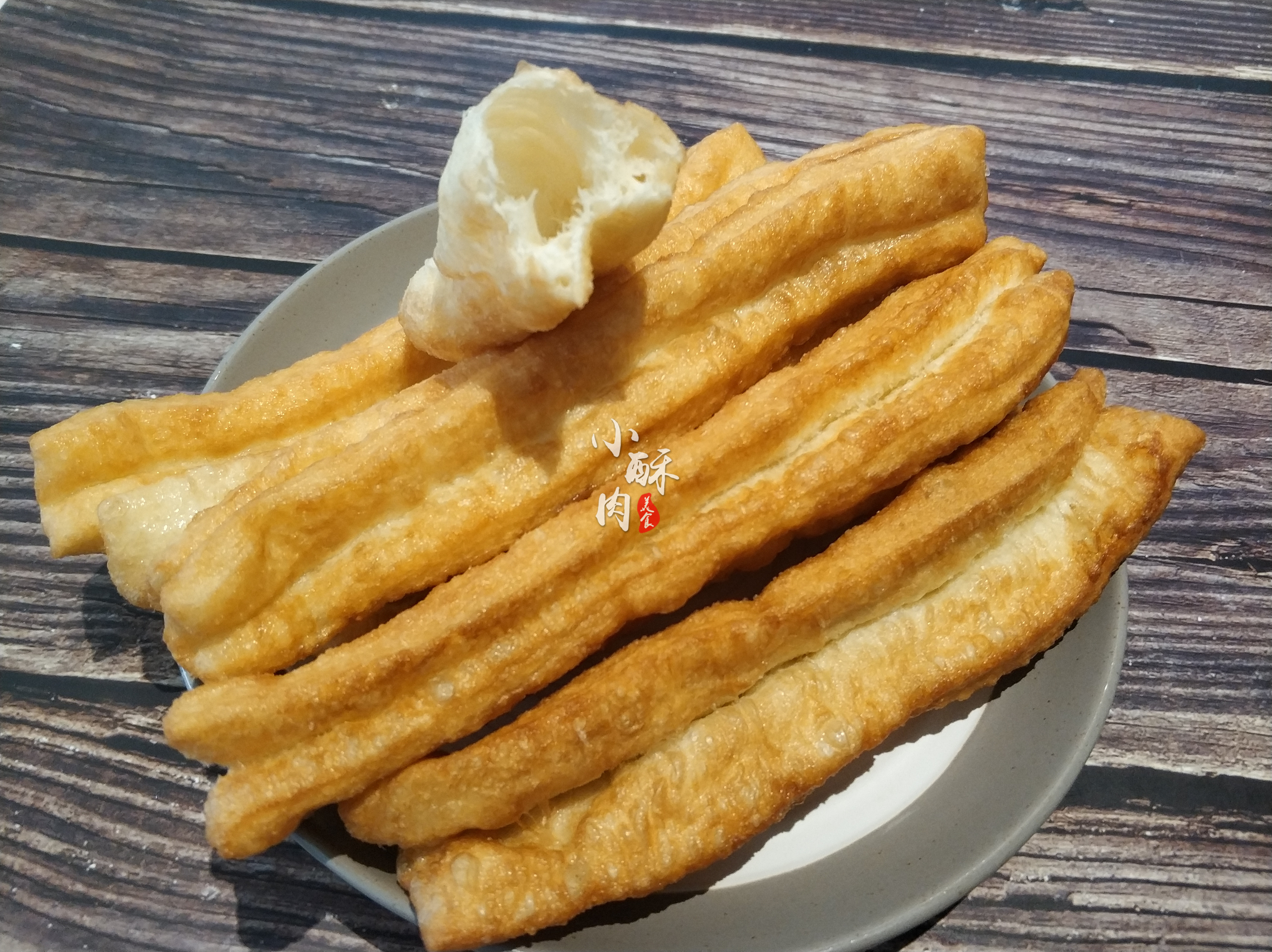 20年老匠告诉你油条配方,特级面点师炸油条真正配方与技术