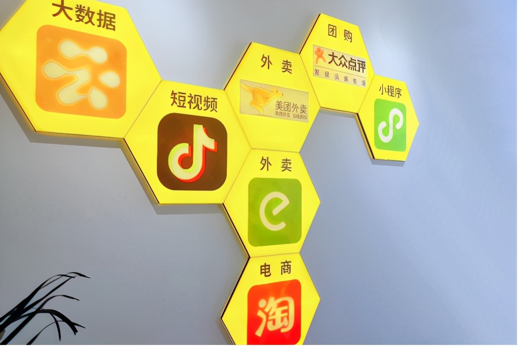 甜啦啦营销策略存在的问题,甜啦啦跨界合作营销方案