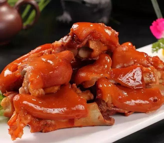 新店怎么能干过老店,新开的卤菜店没有生意怎么坚守