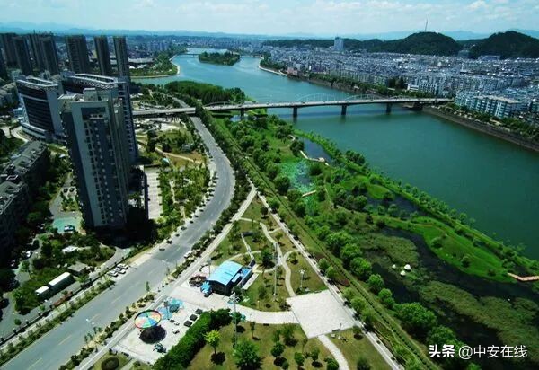 澶╅兘瀵归粍灞辩殑璇勪环,榛勫北澶╅兘璇勪环