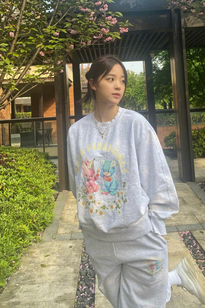 欧阳娜娜的清爽穿搭,欧阳娜娜夏日穿搭美图