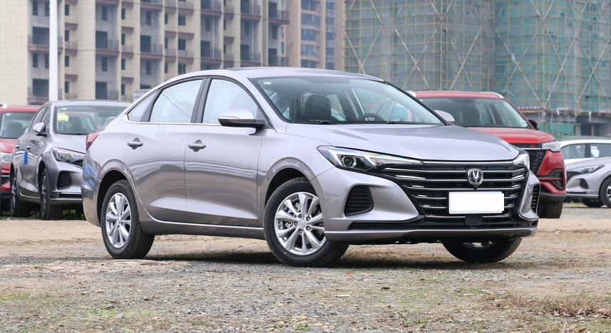 6万多的长安逸动,2020款长安逸动手动豪华动力