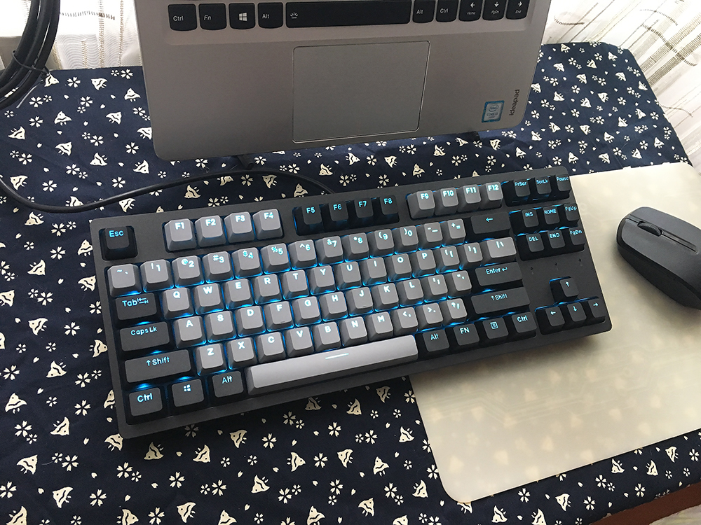 达尔优机械键盘a87茶轴,会转换的键盘