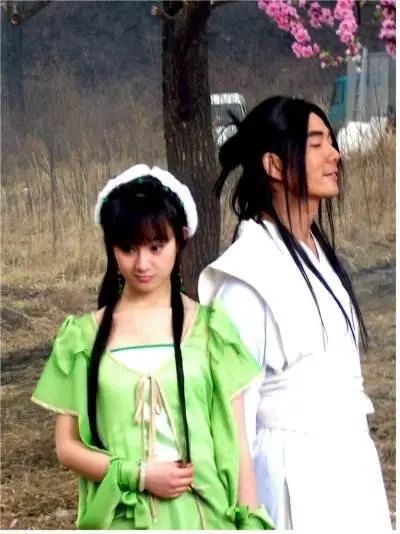 19岁大红却自毁名声,整容、当小三还撕原配太嚣张