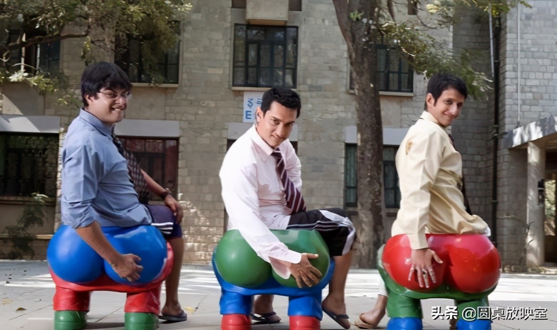 十部爆笑喜剧推荐专治各种不高兴,推荐15部爆笑喜剧电影