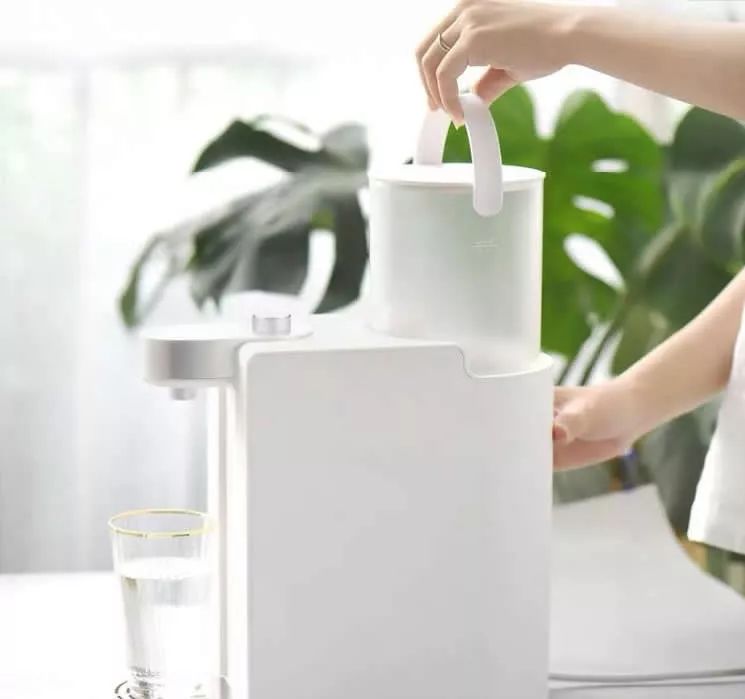 20多块的唇膏300多的,平价唇膏平替