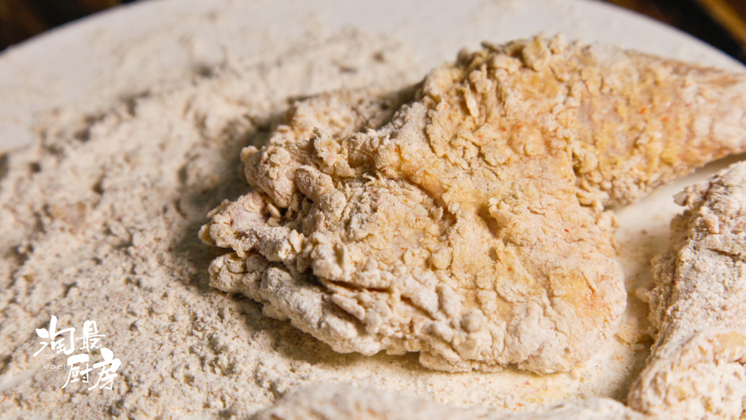 炸鸡一口一个韩国,炸鸡一口一个带酱料韩国版