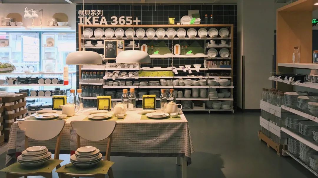 还在傻乎乎买奢品大牌吗,还在买东西的时候交哪些智商税