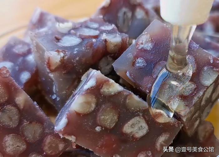 吃一辈子都不腻的红豆糯米凉糕,凉的红豆糕怎么吃好吃