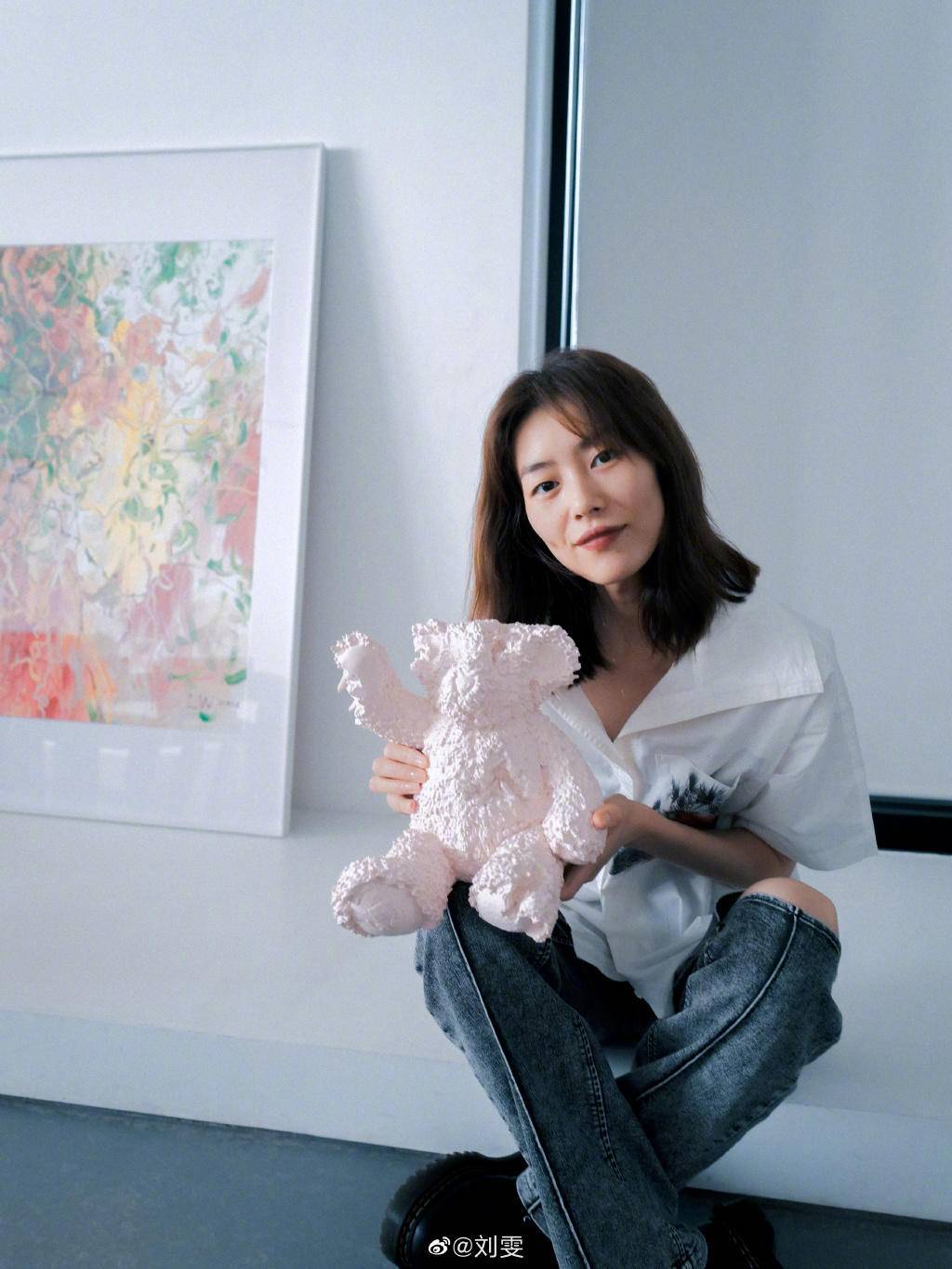 方脸女生是不是很难看,方脸太高级了