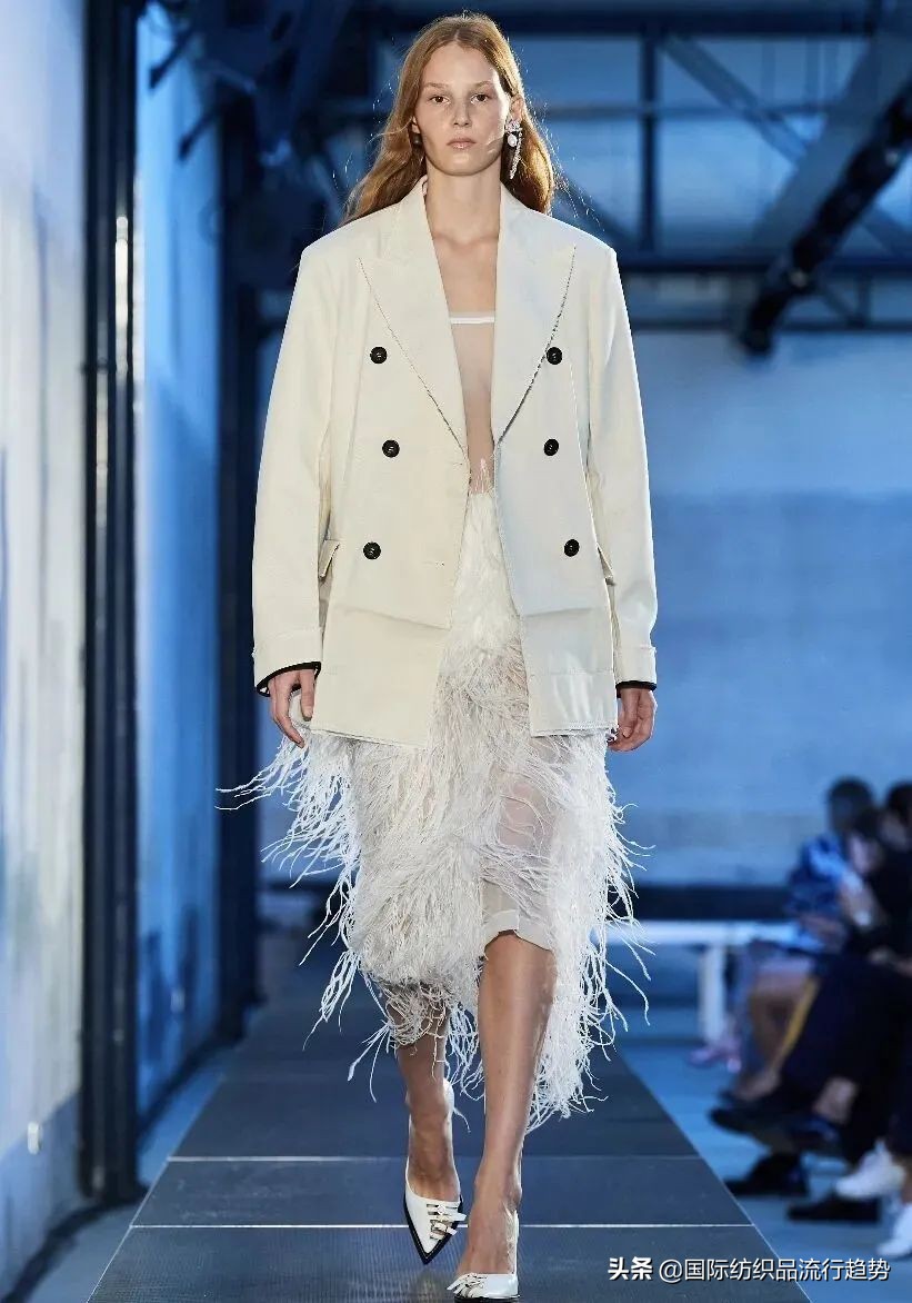 2022流行什么裙装,2021年的哪些裙子最流行