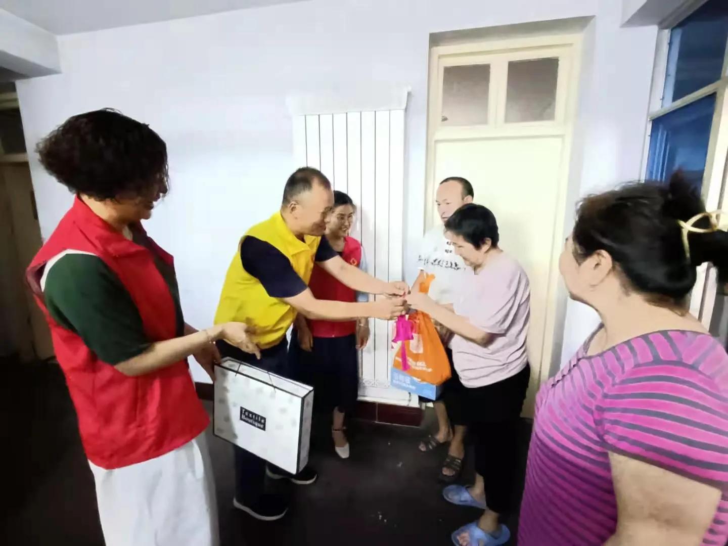 社区公益服务我参与,社区志愿服务我先行