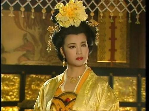 如何评价武则天的历史功过,历史人物对武则天的评价