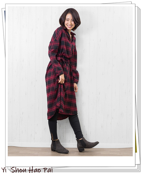 红色小格子衬衫女长袖时尚穿搭,红色格子衬衫配什么颜色裤子好看