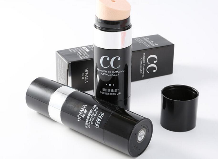 杨超越真人洋娃娃连衣裙,杨超越早期面试美得像个洋娃娃