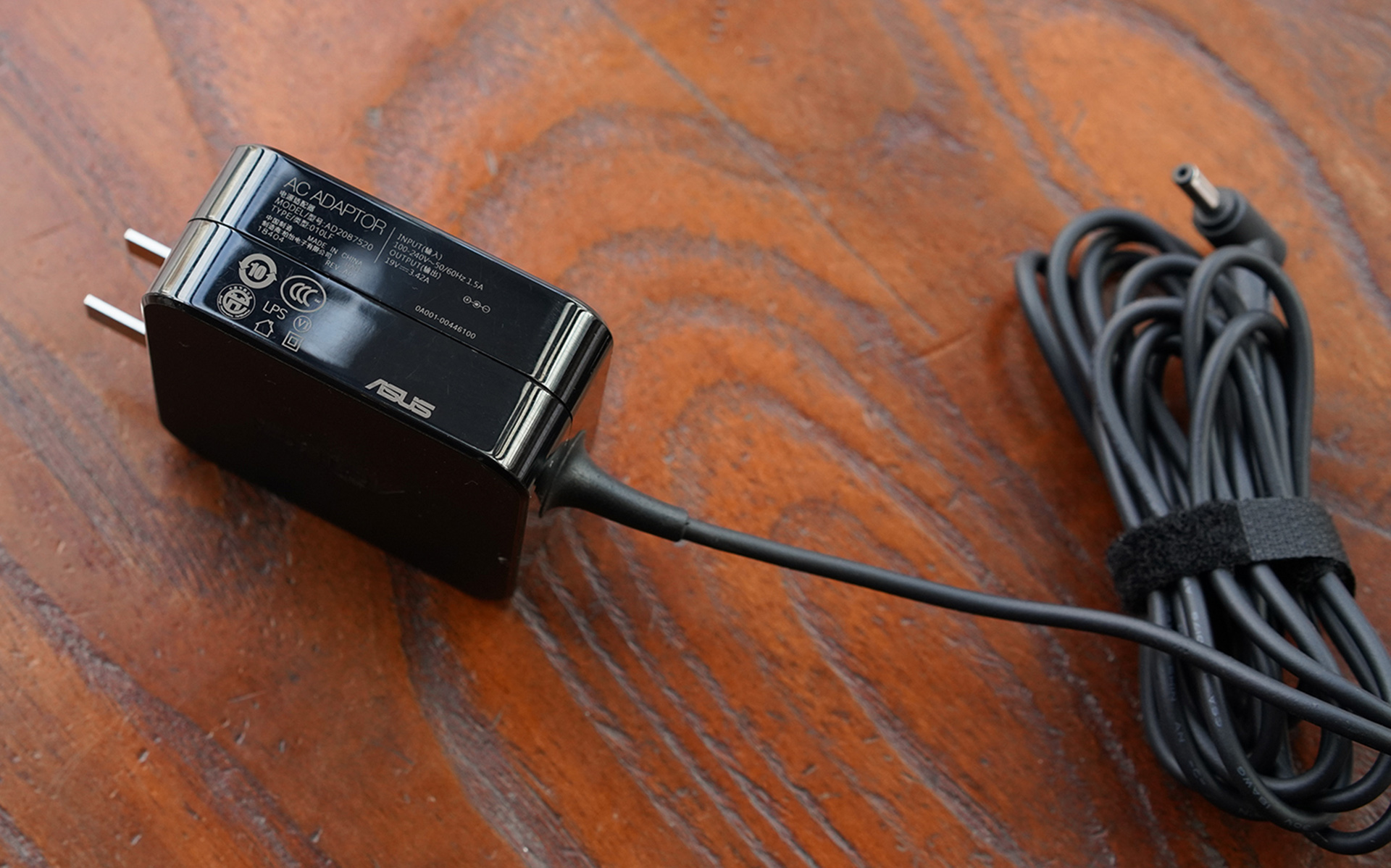 华硕灵耀u2代都是18年生产的吗,华硕灵耀u2代性能设置