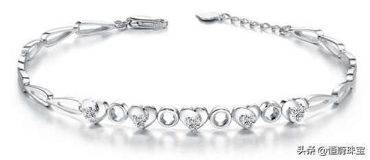 周大福铂金和黄金哪个更保值,周大福黄金贵还是铂金贵