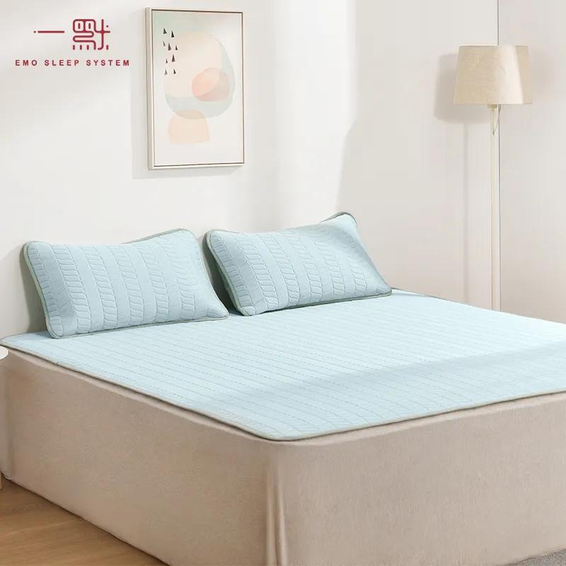 凉而不冰的冰丝乳胶凉席,乳胶凉席冰丝凉席藤席哪种比较好