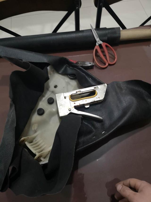 本田摩托车幼兽70c,改装老款铃木摩托