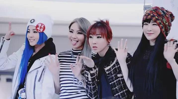 易烊千玺权志龙同款鞋,易烊千玺权志龙造型