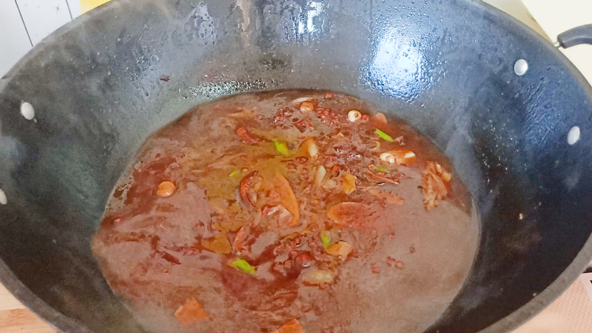 无论炖什么鱼一定要记住这几点,哪种鱼炖起来比较嫩又好吃