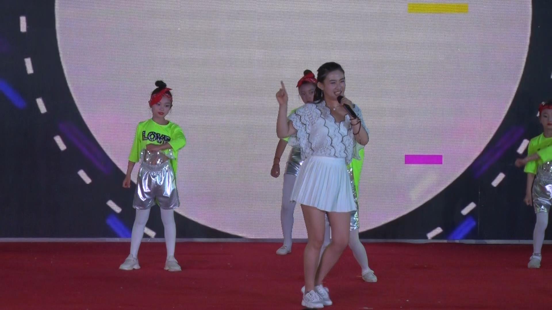 群星璀璨盛典,群星璀璨新年献礼