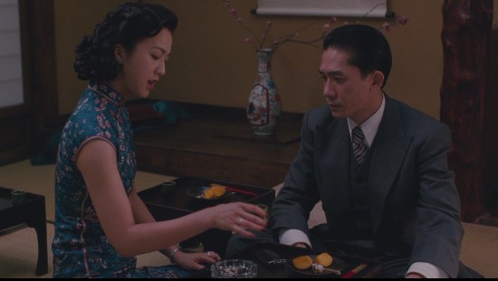 本该逢场作戏，没料戏假情真，最后假戏真做，《色戒》即戒色！