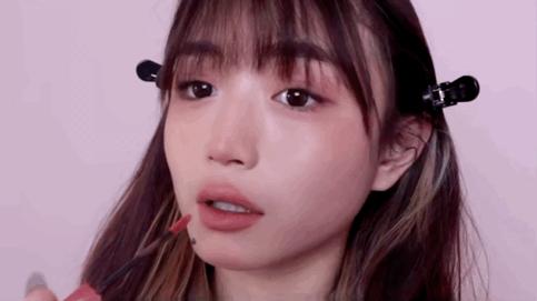 化了妆不敢出门,化了个妆不想出门了