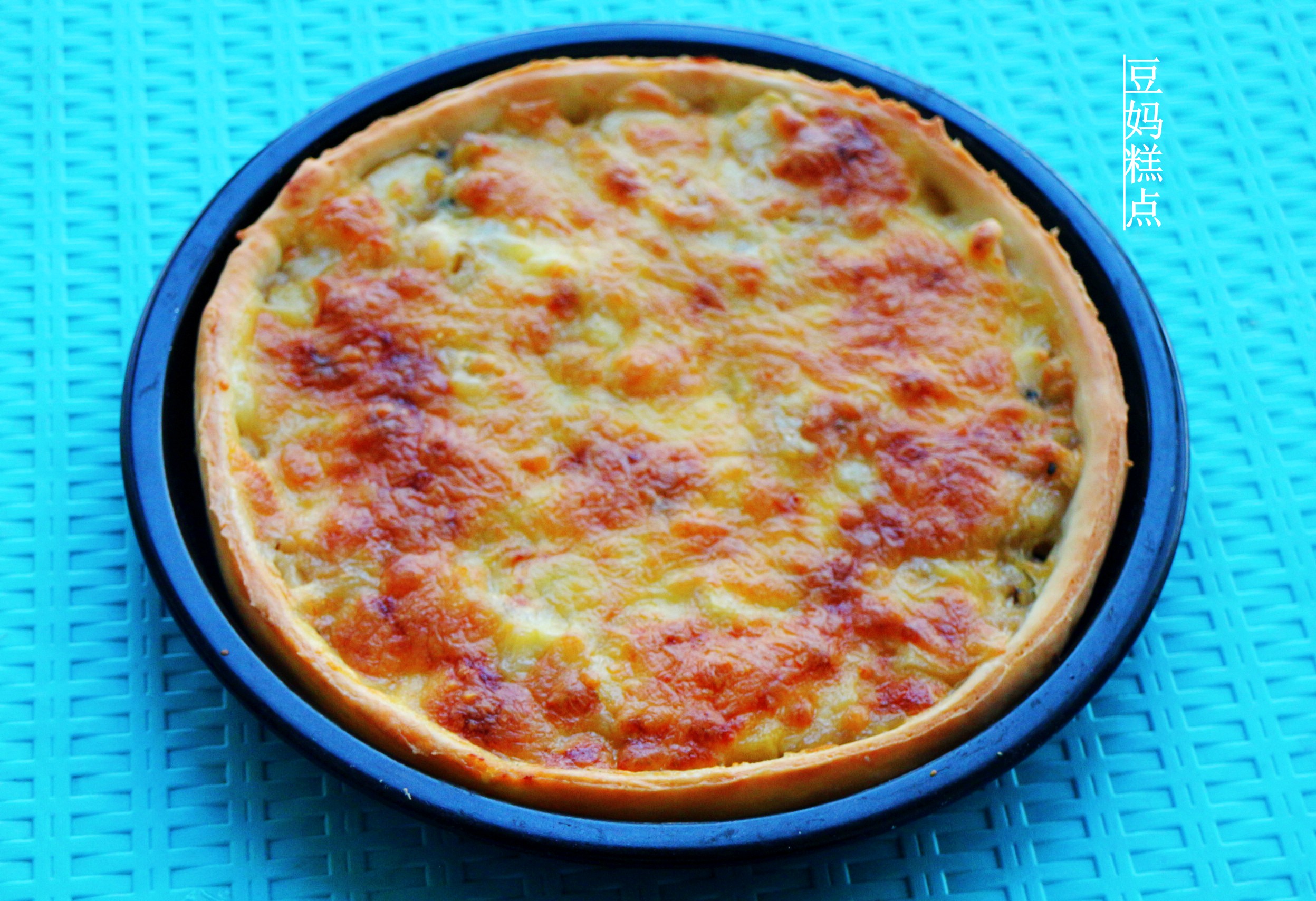 用电饼铛在家做披萨怎么做,怎么用电饼铛做披萨简单又好吃