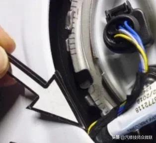 奥迪新车油箱提示故障怎么解决,奥迪a6故障码显示油箱排气阀断路