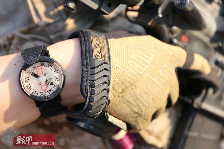 颂拓指南针m9 (颂拓9佩戴方式)