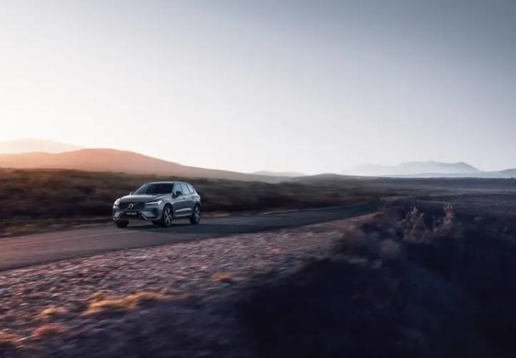 沃尔沃新款xc60携手中国足球,北欧扛把子全新沃尔沃xc60