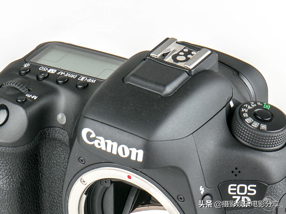 佳能7dmark2什么时候出的,佳能7DMARKII怎么样