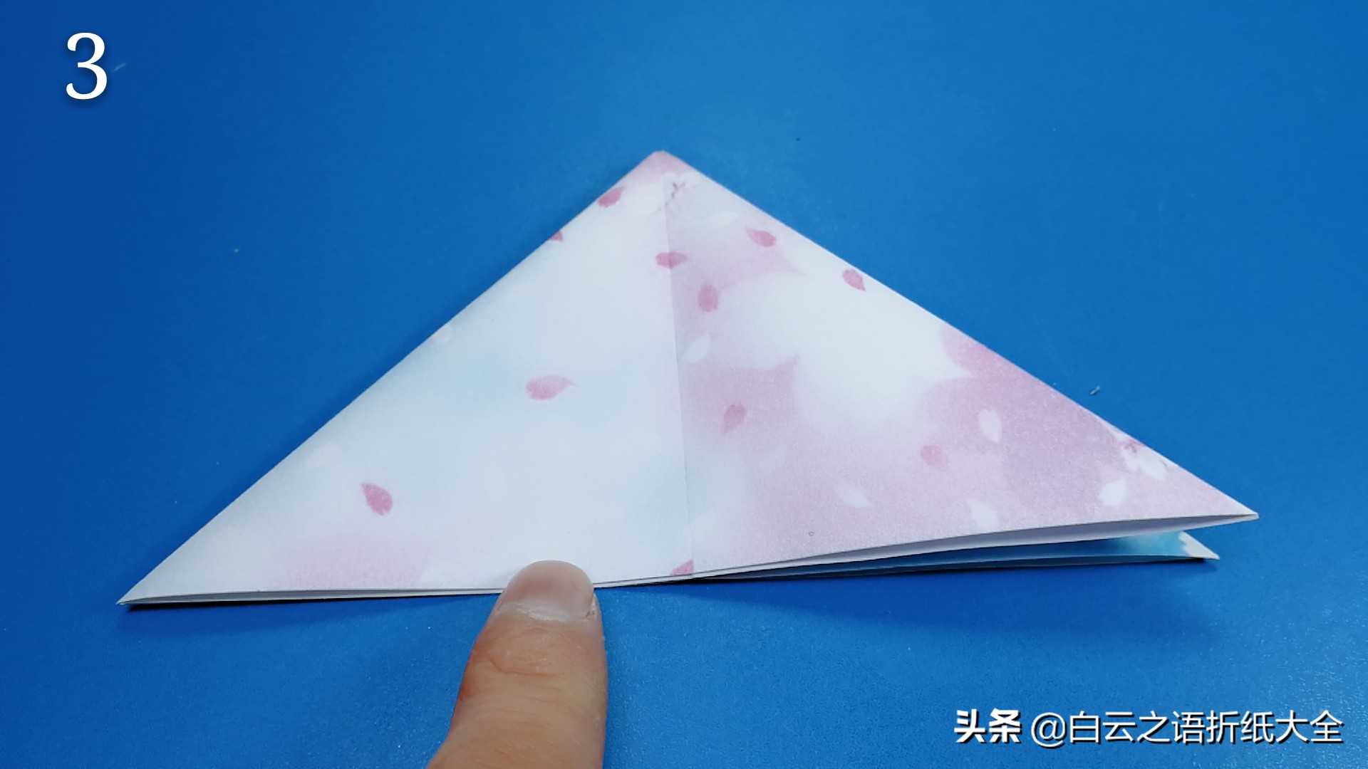 手工折纸雨伞儿童教程,手工折纸雨伞简单又漂亮不用胶水